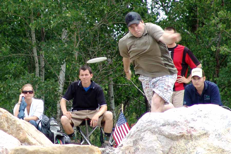 ../Images/MikeHenryPDGA27142.JPG