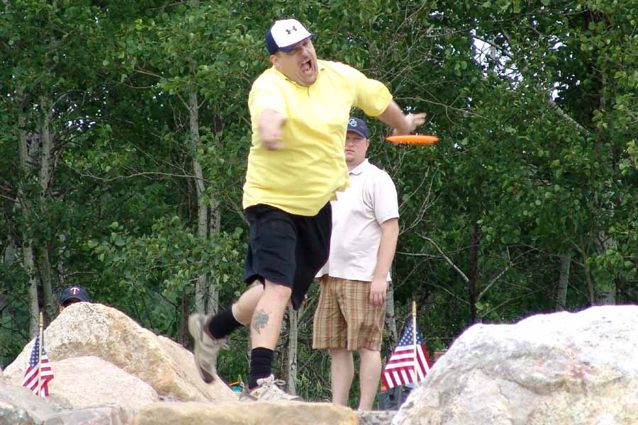 ../Images/AaronMooneyPDGA13419.JPG