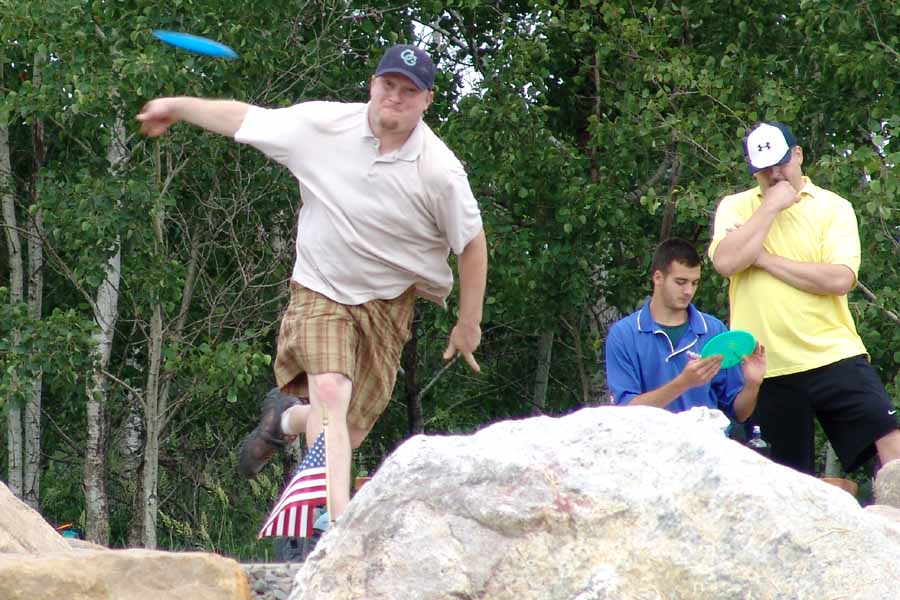 ../Images/MikeHovelandPDGA14824.JPG